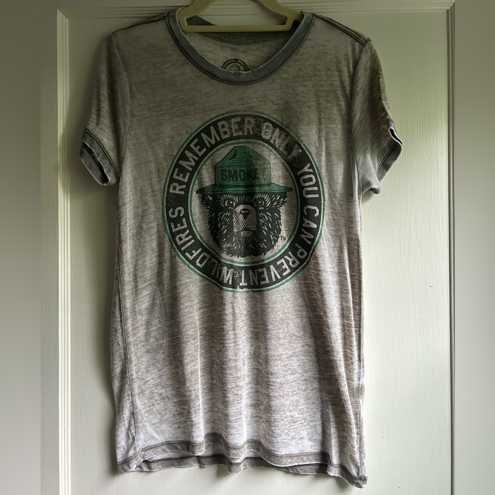 Lucky Brand Gray Smokey Bear Tee